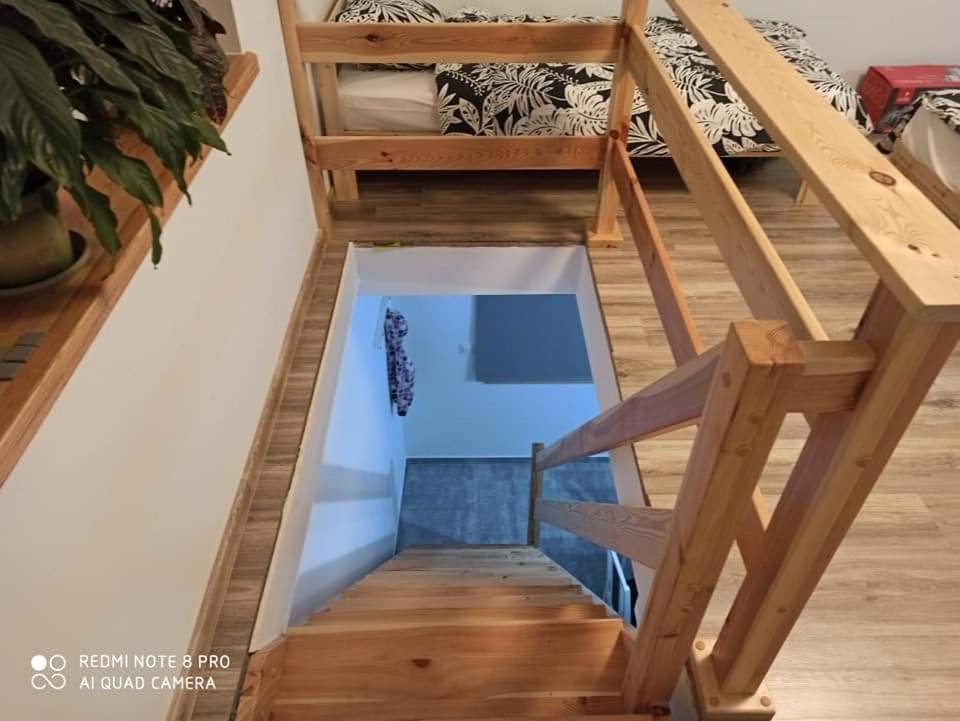 Apartameny Wiktoria I Nikola W Karwiku Pisz Exteriör bild