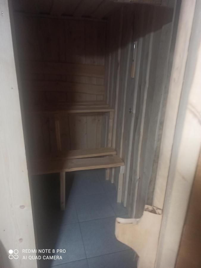 Apartameny Wiktoria I Nikola W Karwiku Pisz Exteriör bild
