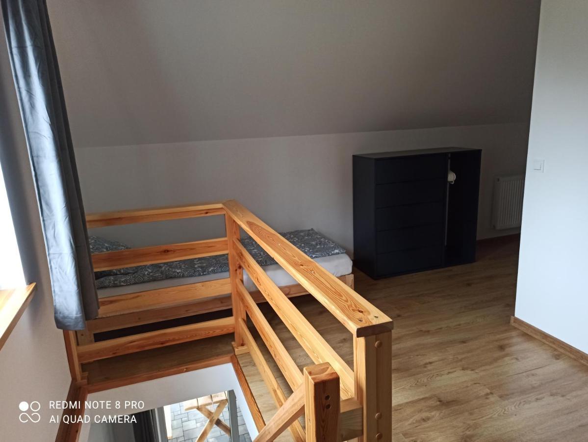 Apartameny Wiktoria I Nikola W Karwiku Pisz Exteriör bild
