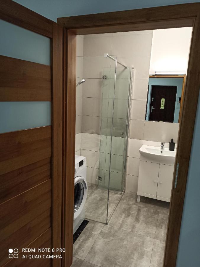Apartameny Wiktoria I Nikola W Karwiku Pisz Exteriör bild