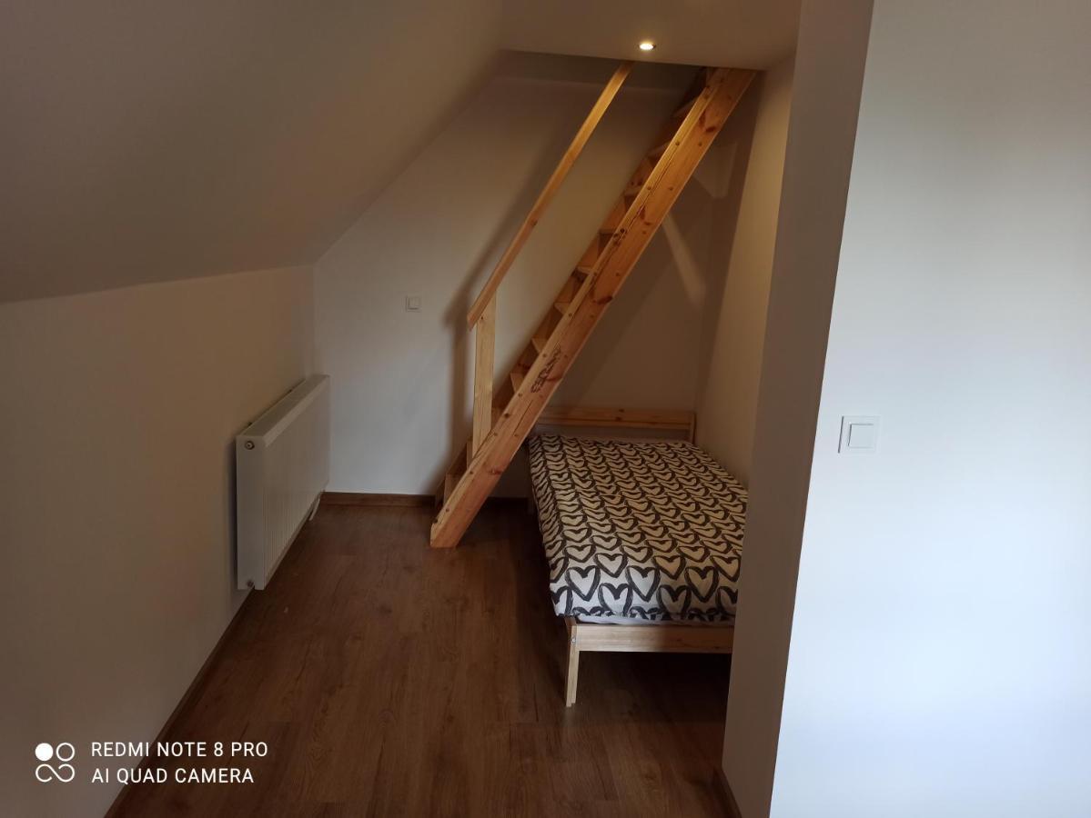 Apartameny Wiktoria I Nikola W Karwiku Lägenhet Pisz Exteriör bild