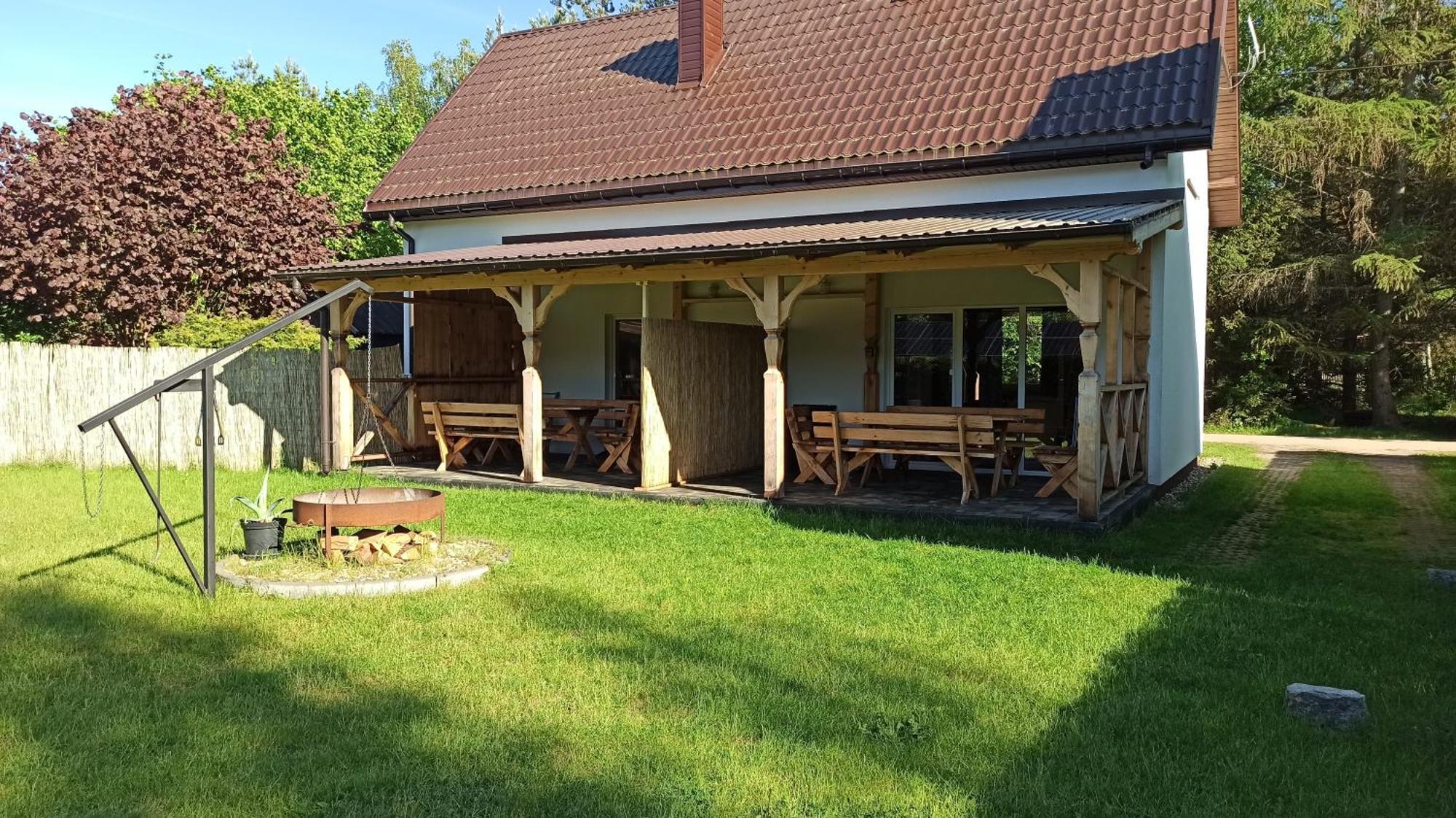 Apartameny Wiktoria I Nikola W Karwiku Pisz Exteriör bild